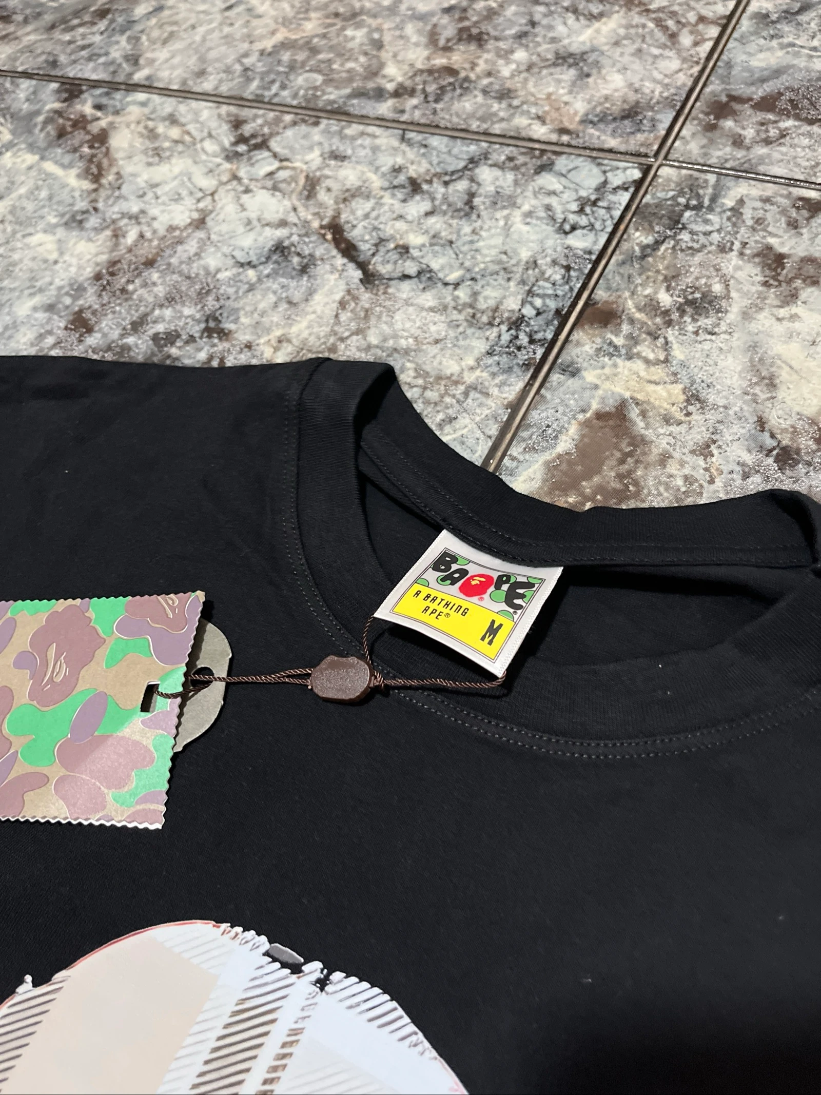 bape T-shirt – photo 3